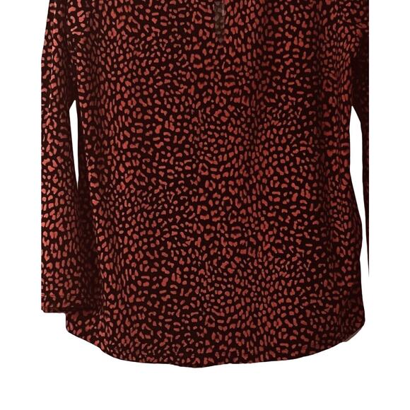 Michael Kors Top Womens Size L Red Animal Print Long Sleeve Pullover Keyhole - Picture 4 of 8